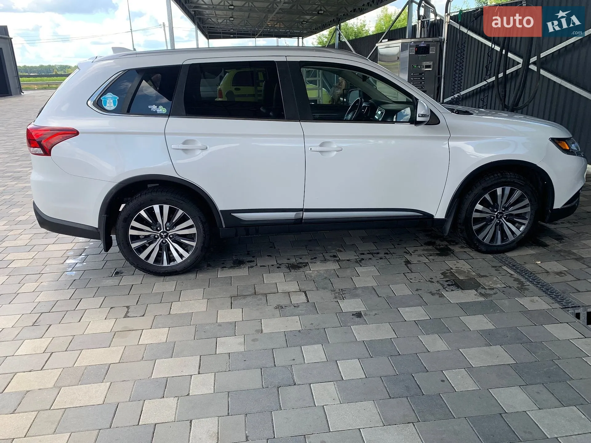 Mitsubishi Outlander, 2019