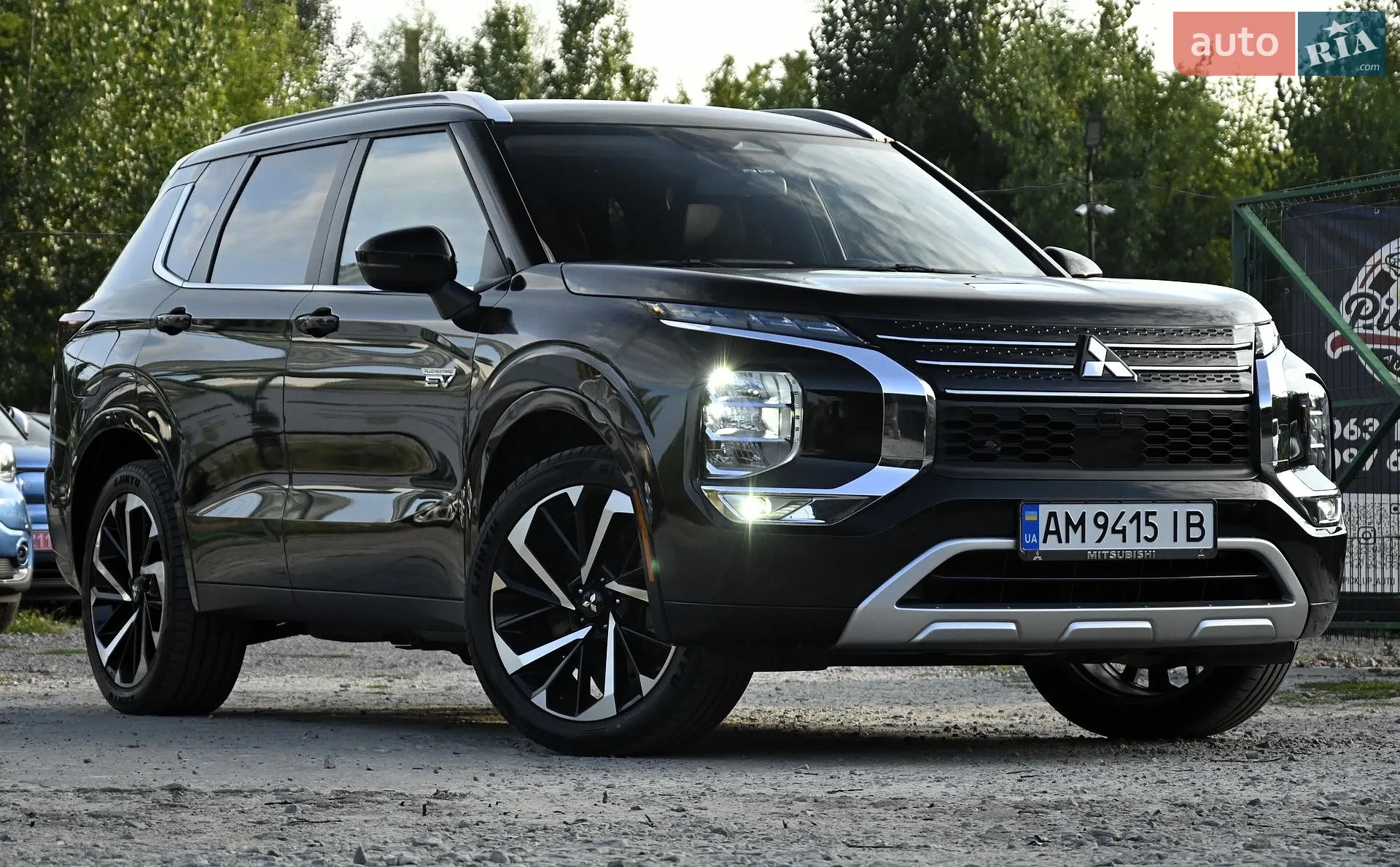 Mitsubishi Outlander, 2024