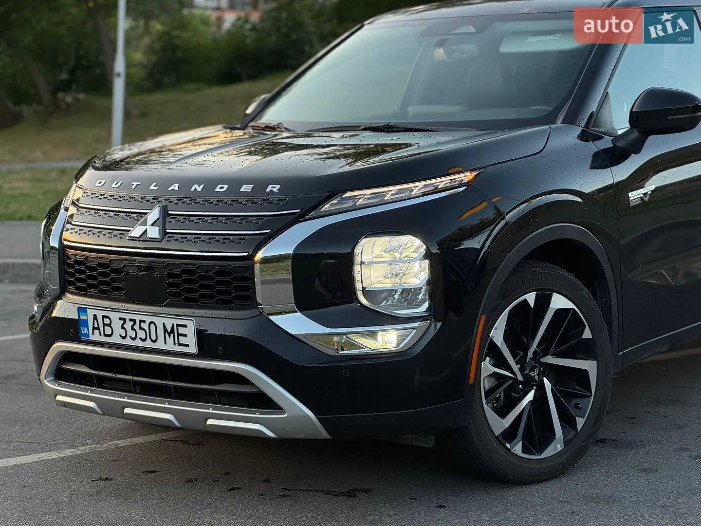 Mitsubishi Outlander, 2024