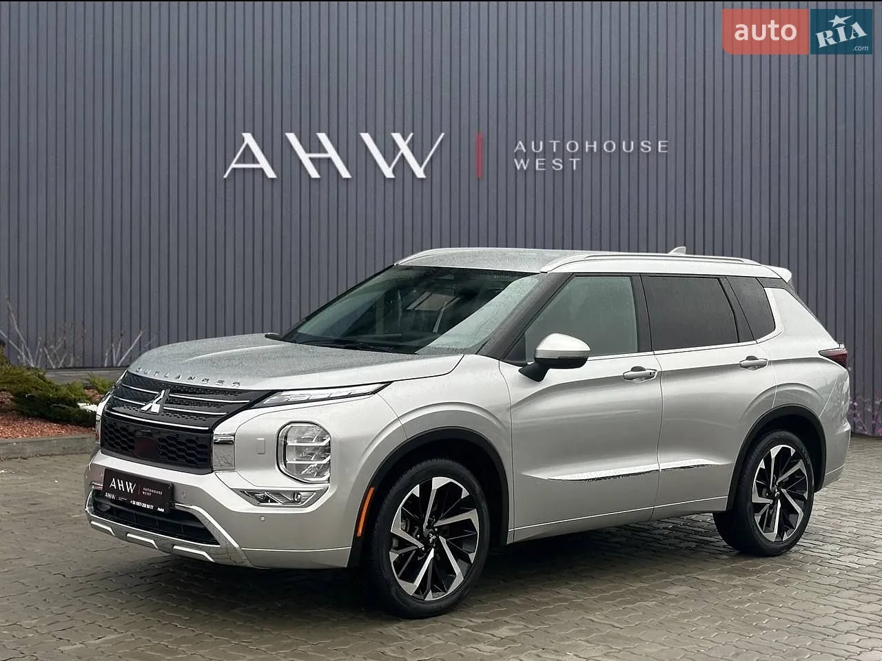 Mitsubishi Outlander, 2021