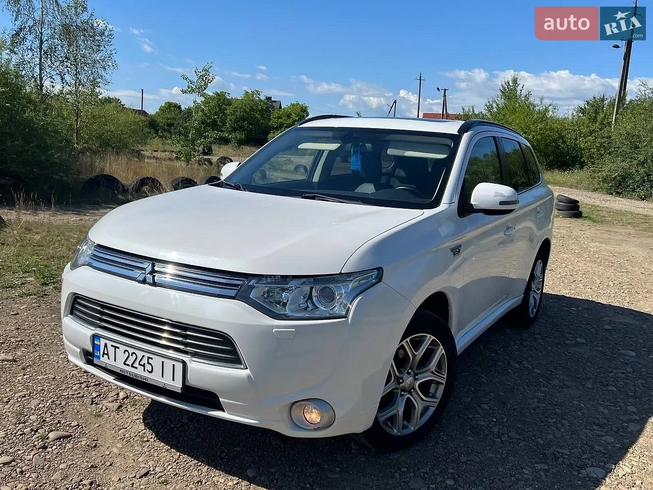 Mitsubishi Outlander, 2014
