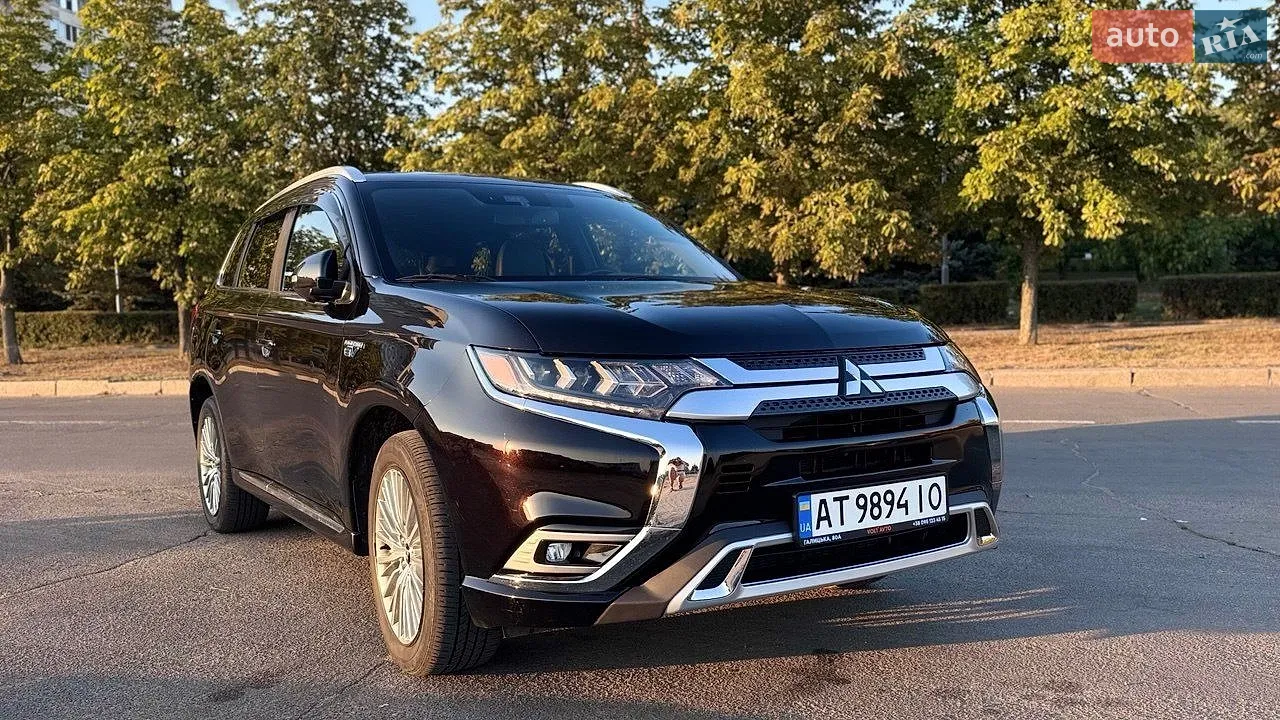 Mitsubishi Outlander, 2019