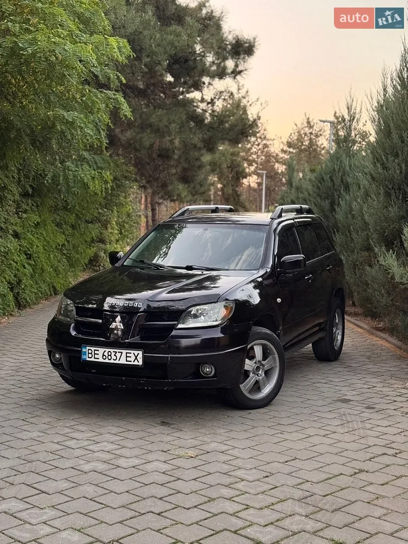 Mitsubishi Outlander, 2004
