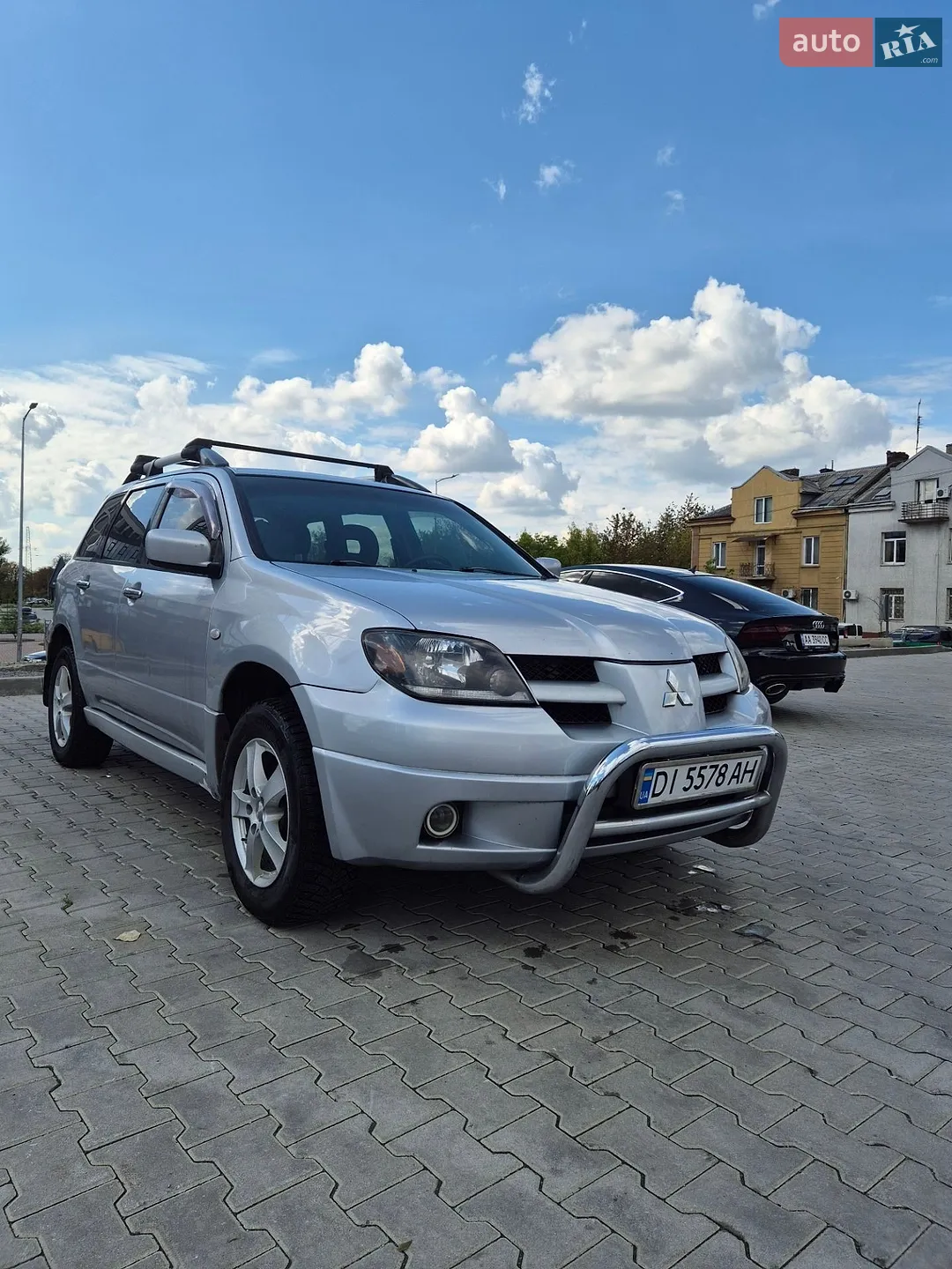 Mitsubishi Outlander, 2004