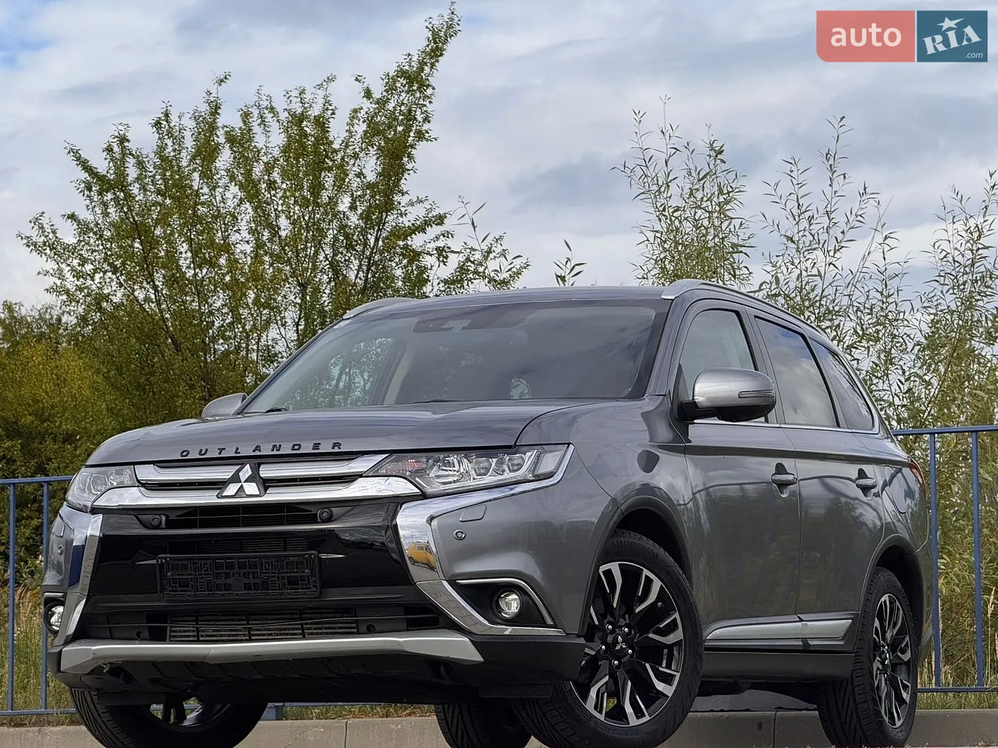 Mitsubishi Outlander, 2018