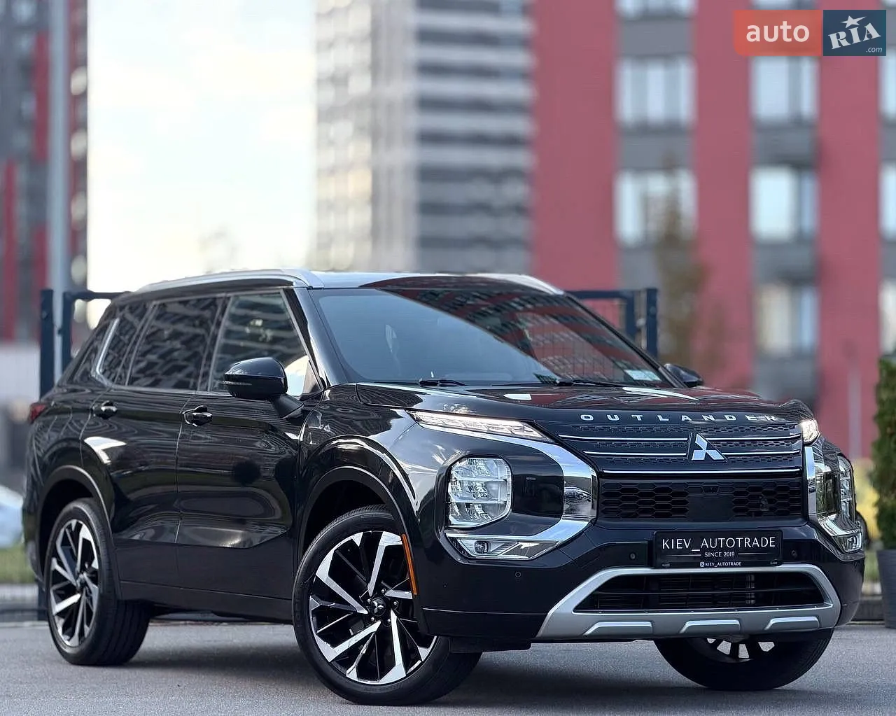 Mitsubishi Outlander, 2021