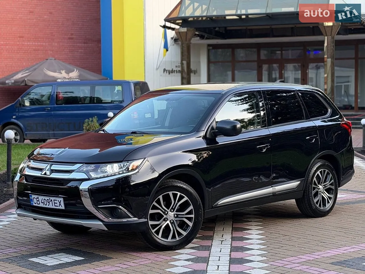Mitsubishi Outlander, 2016