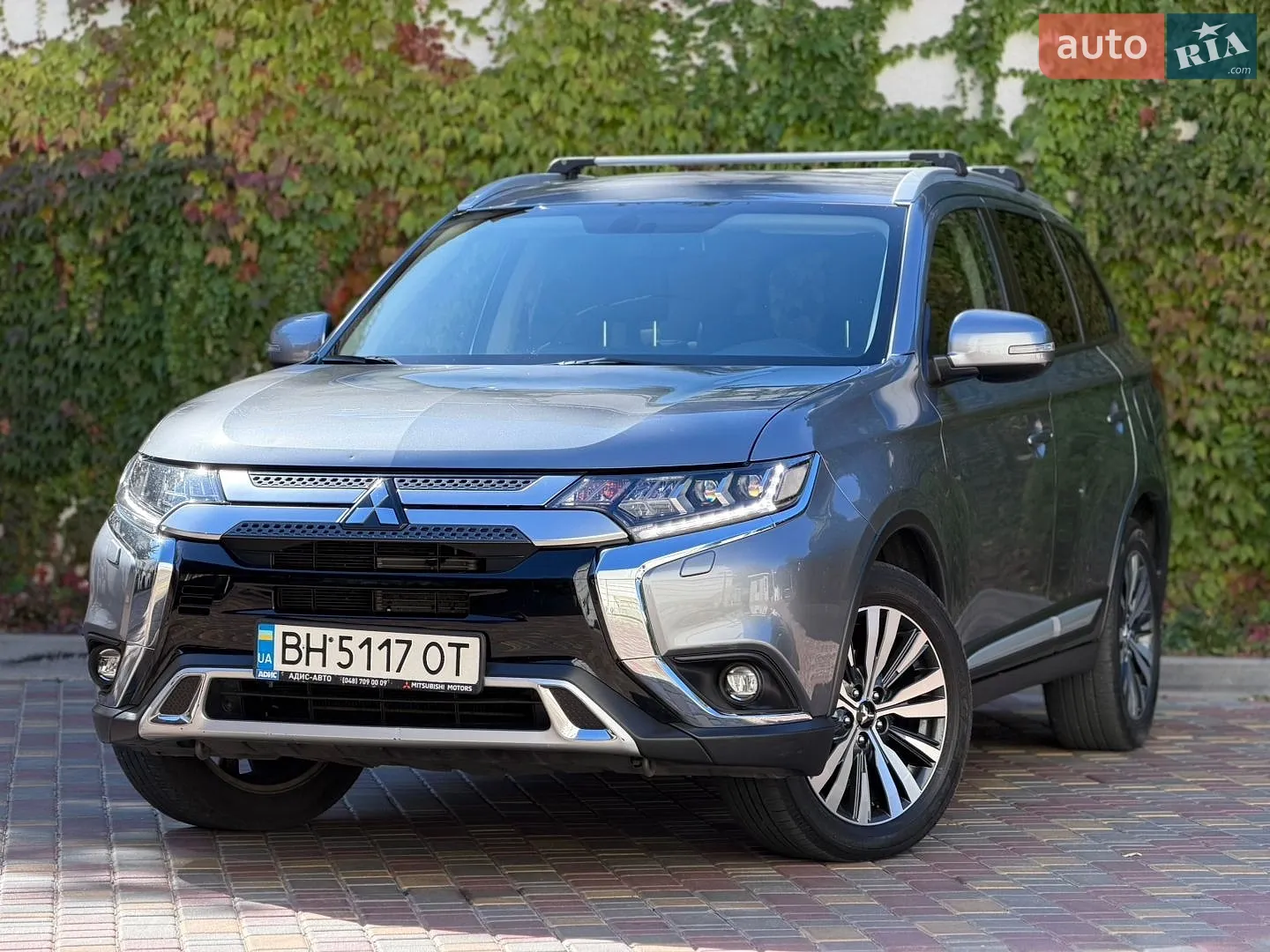 Mitsubishi Outlander, 2021