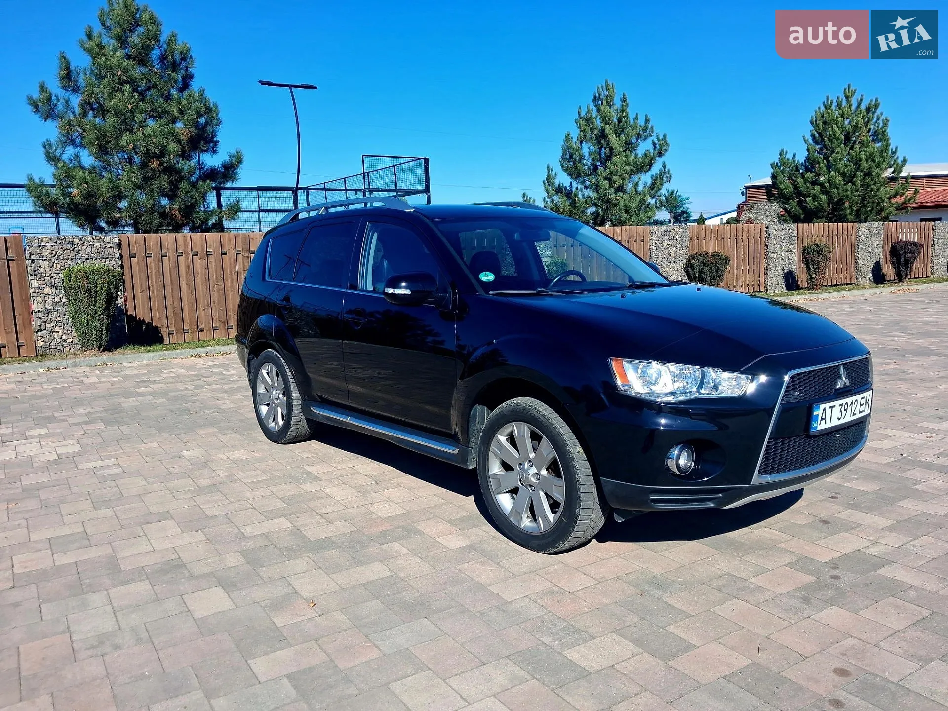 Mitsubishi Outlander, 2011