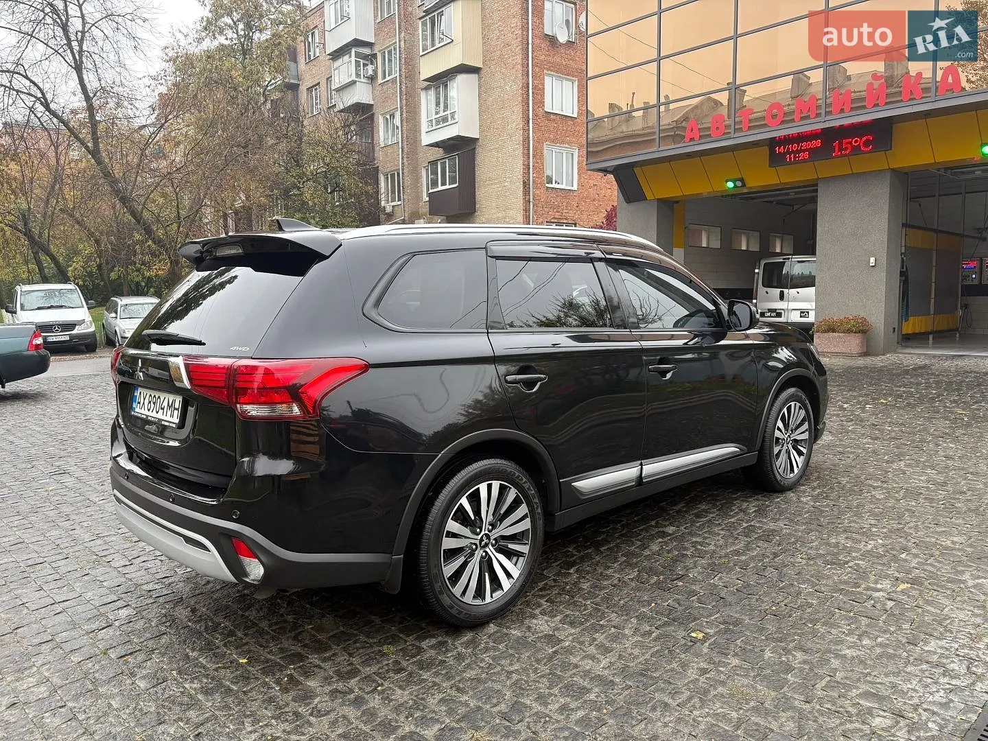 Mitsubishi Outlander, 2021