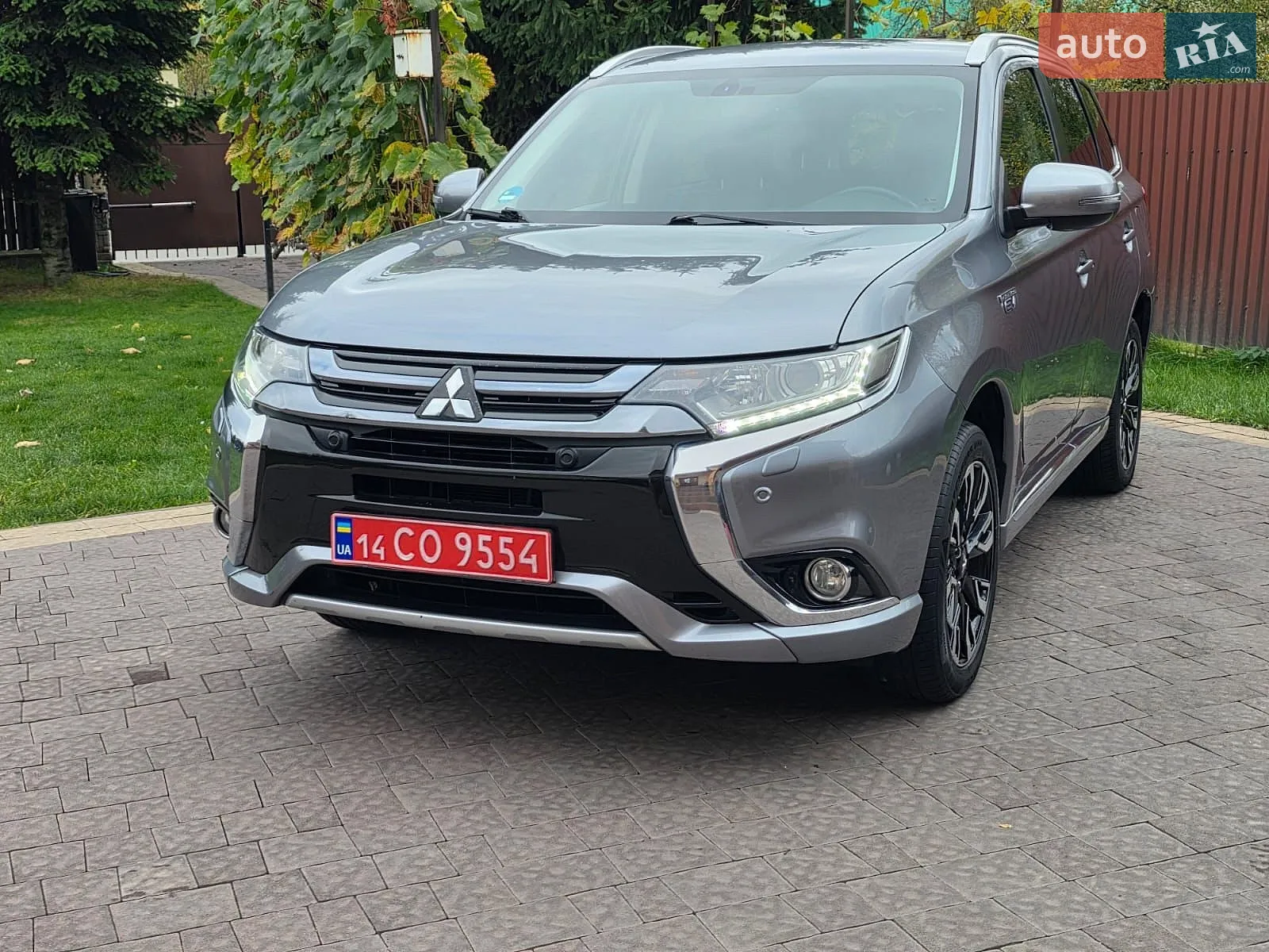 Mitsubishi Outlander, 2015