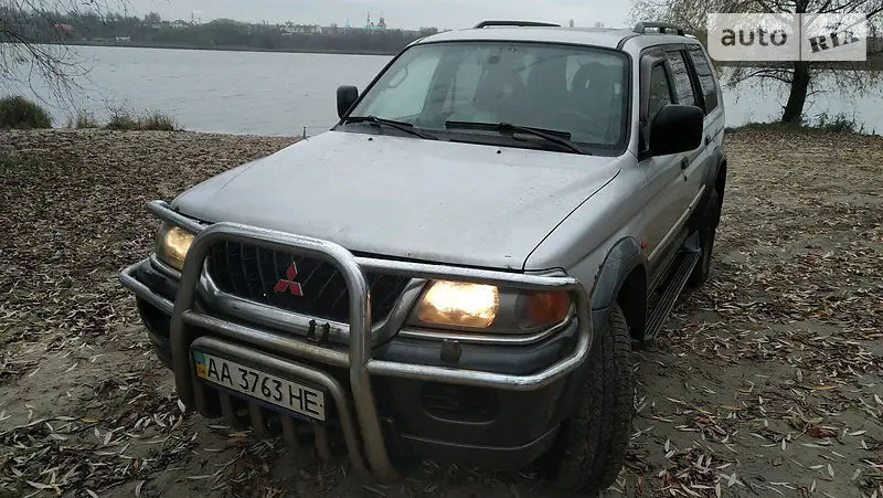 Mitsubishi Pajero Sport, 2002