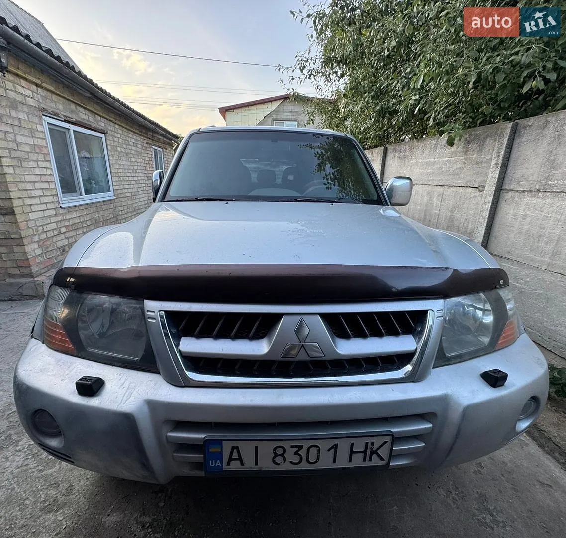 Mitsubishi Pajero Wagon, 2005