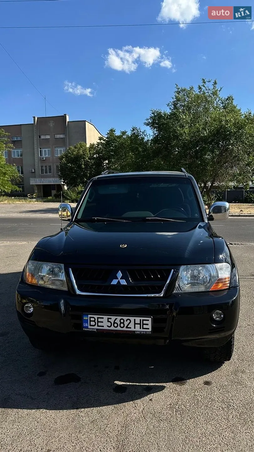 Mitsubishi Pajero, 2005