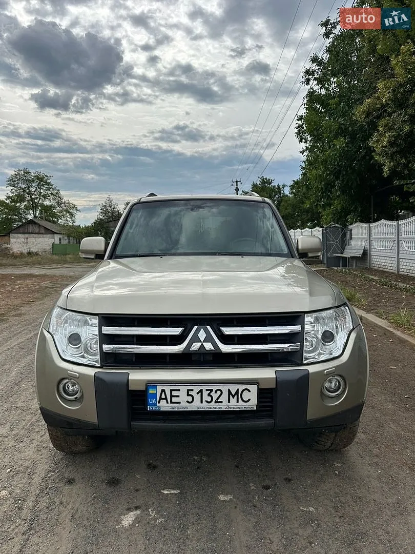 Mitsubishi Pajero, 2009