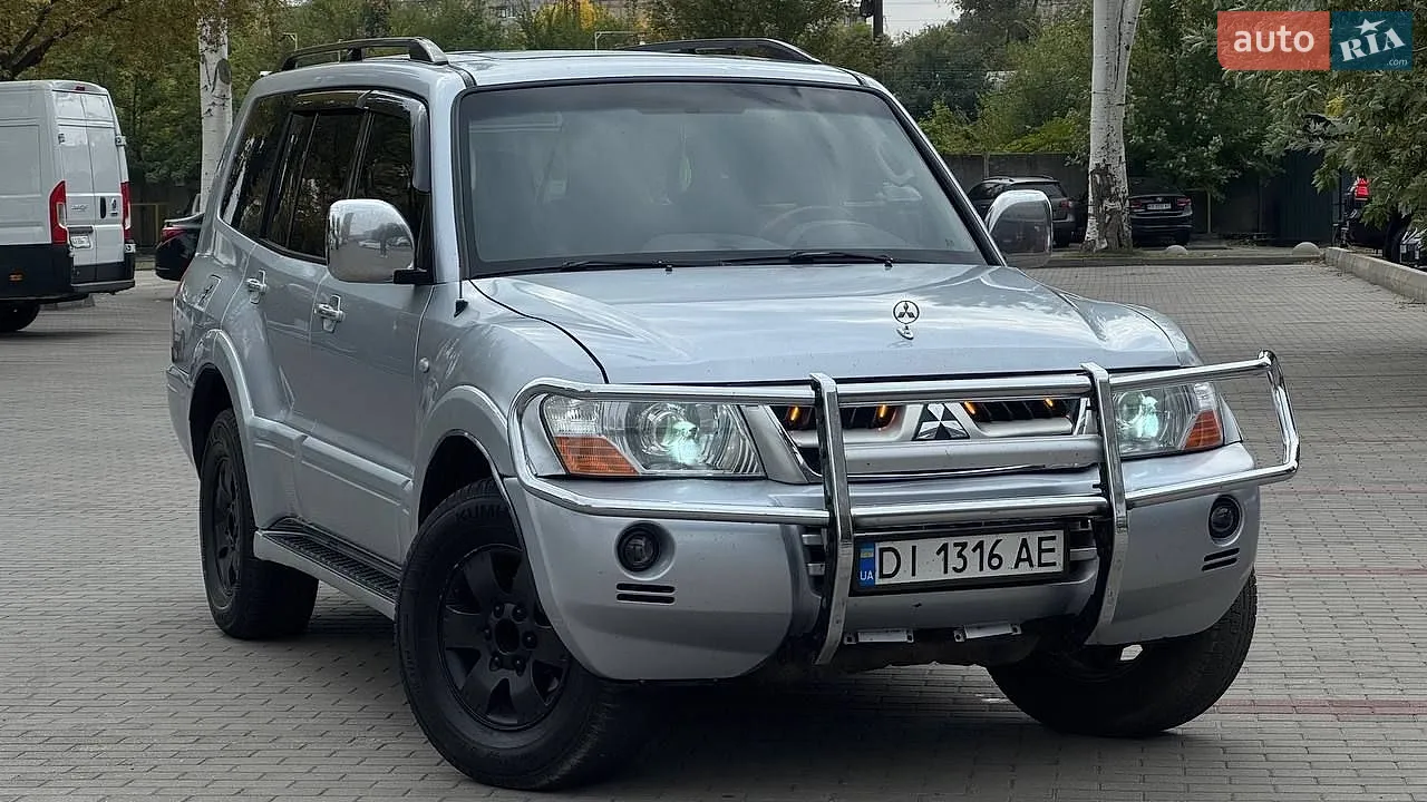 Mitsubishi Pajero, 2005