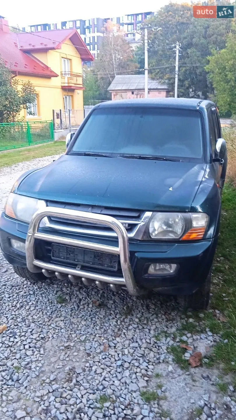 Mitsubishi Pajero, 2001