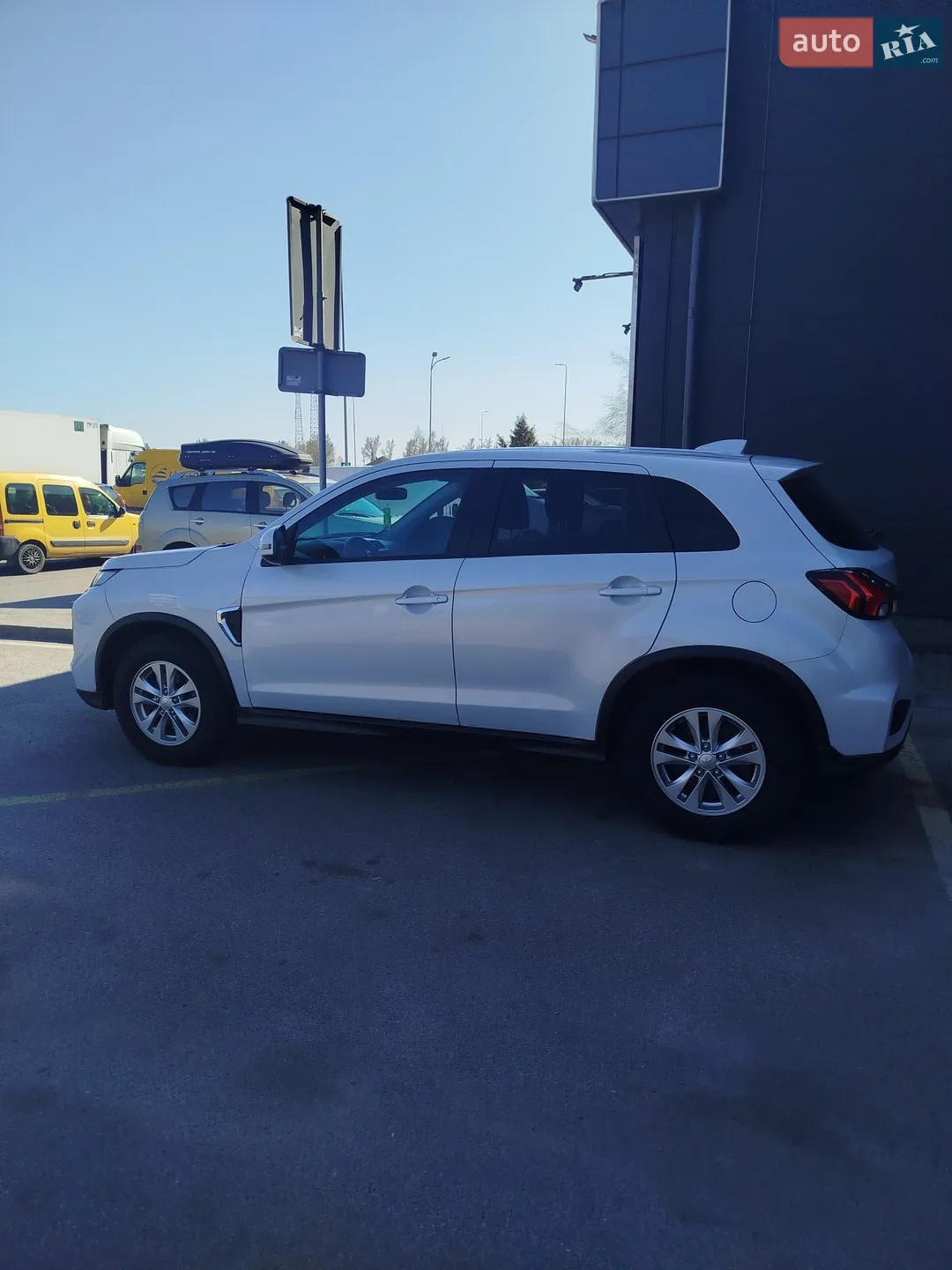 Mitsubishi RVR, 2023