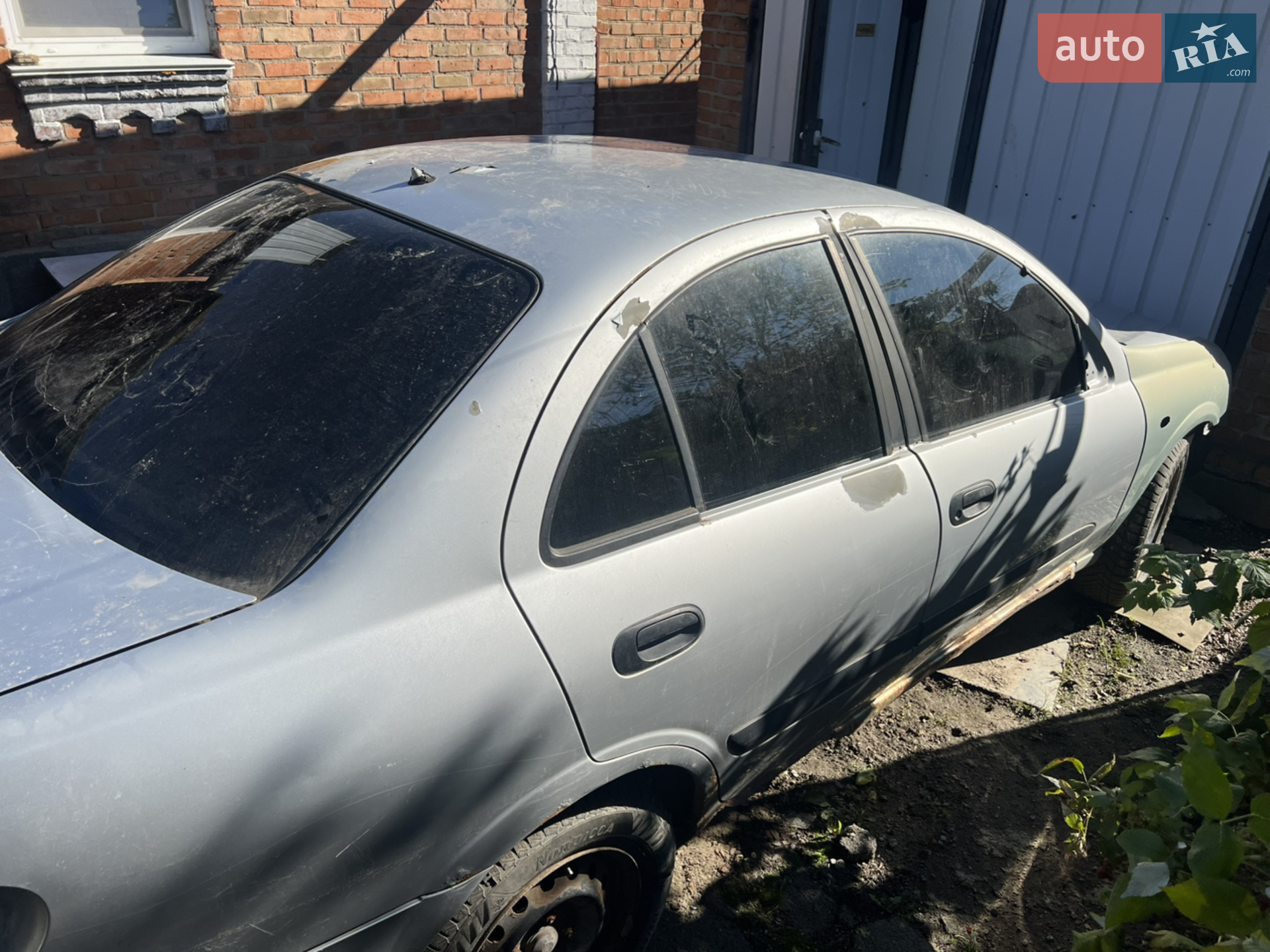Nissan Almera, 2002