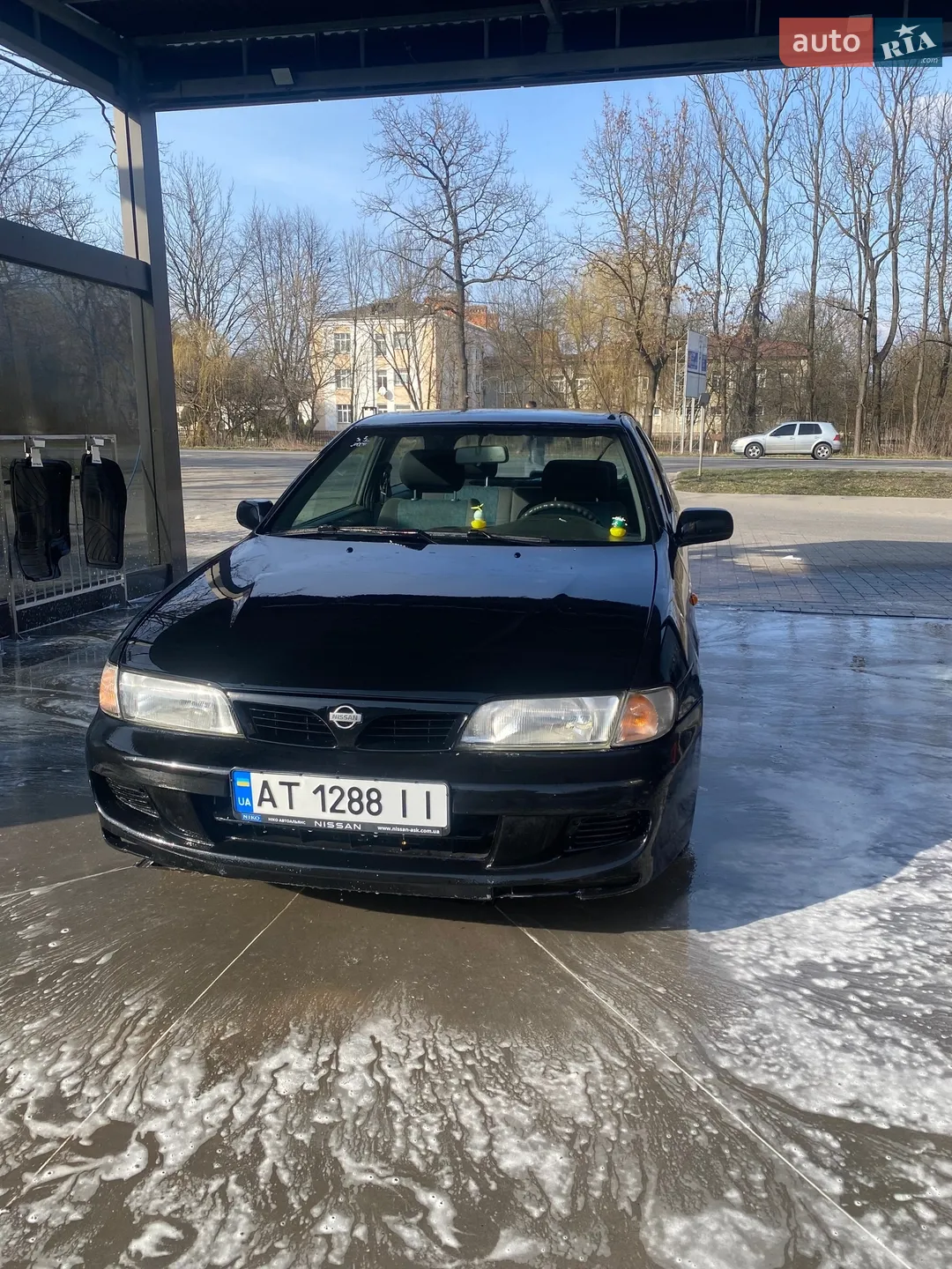 Nissan Almera, 1995