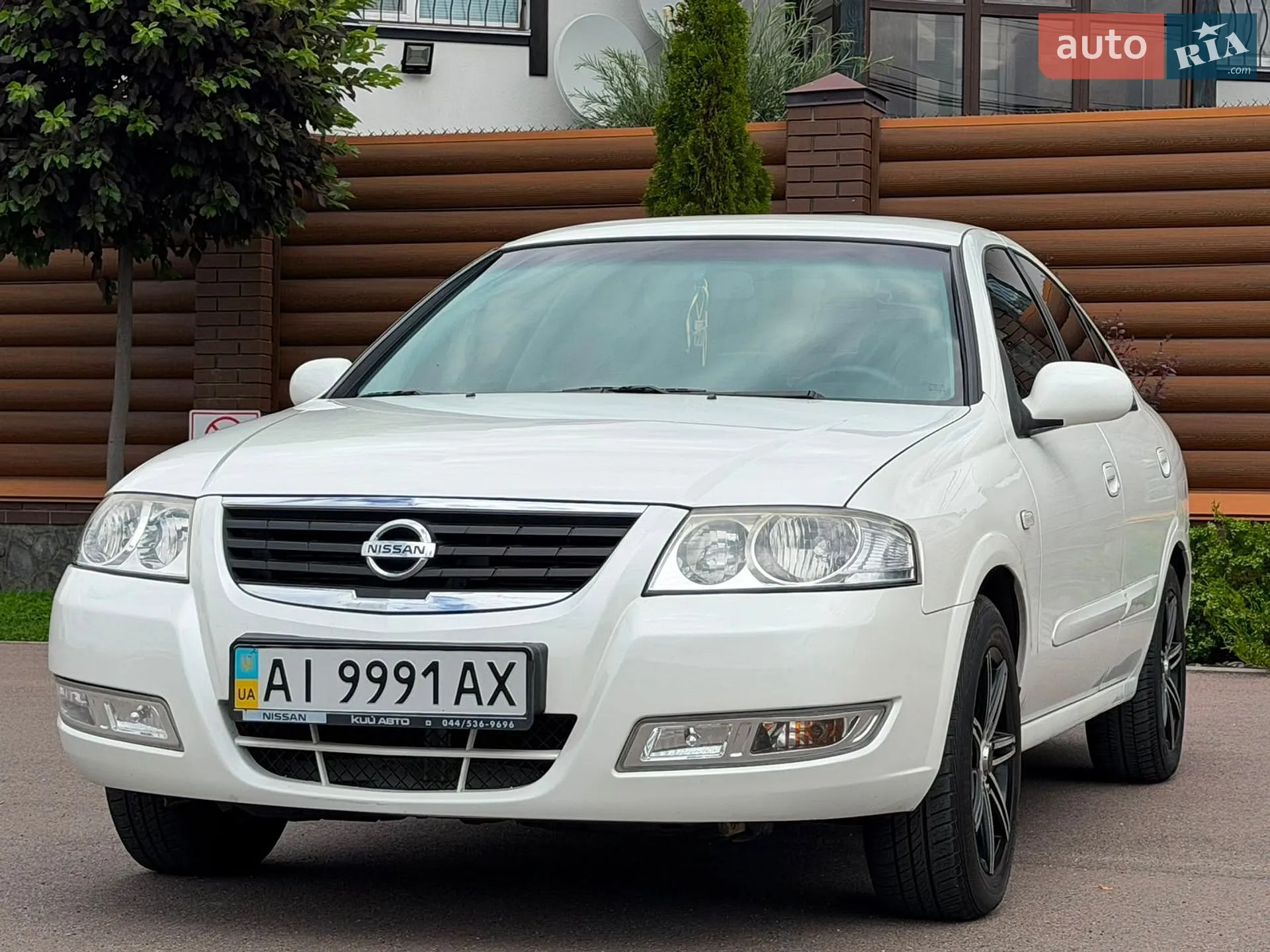 Nissan Almera, 2010