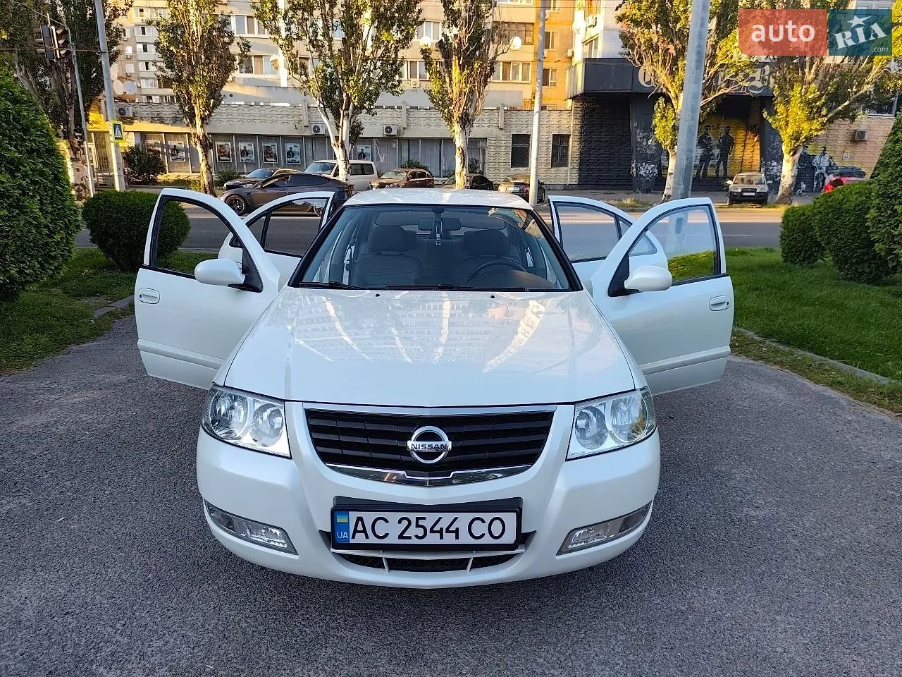 Nissan Almera, 2012