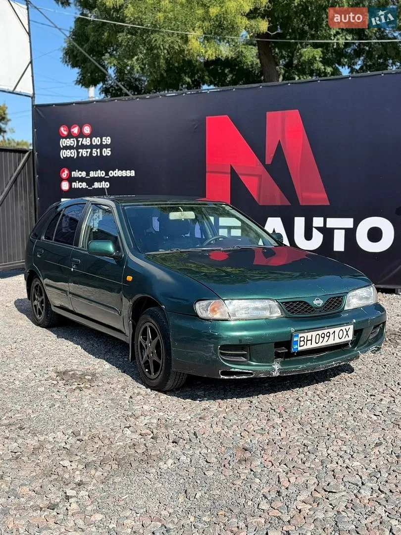 Nissan Almera, 1998