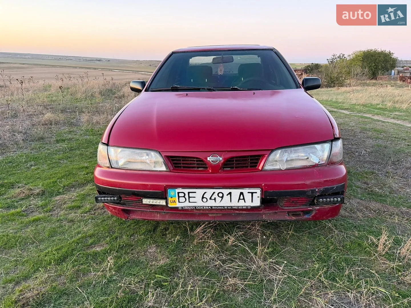 Nissan Almera, 1996