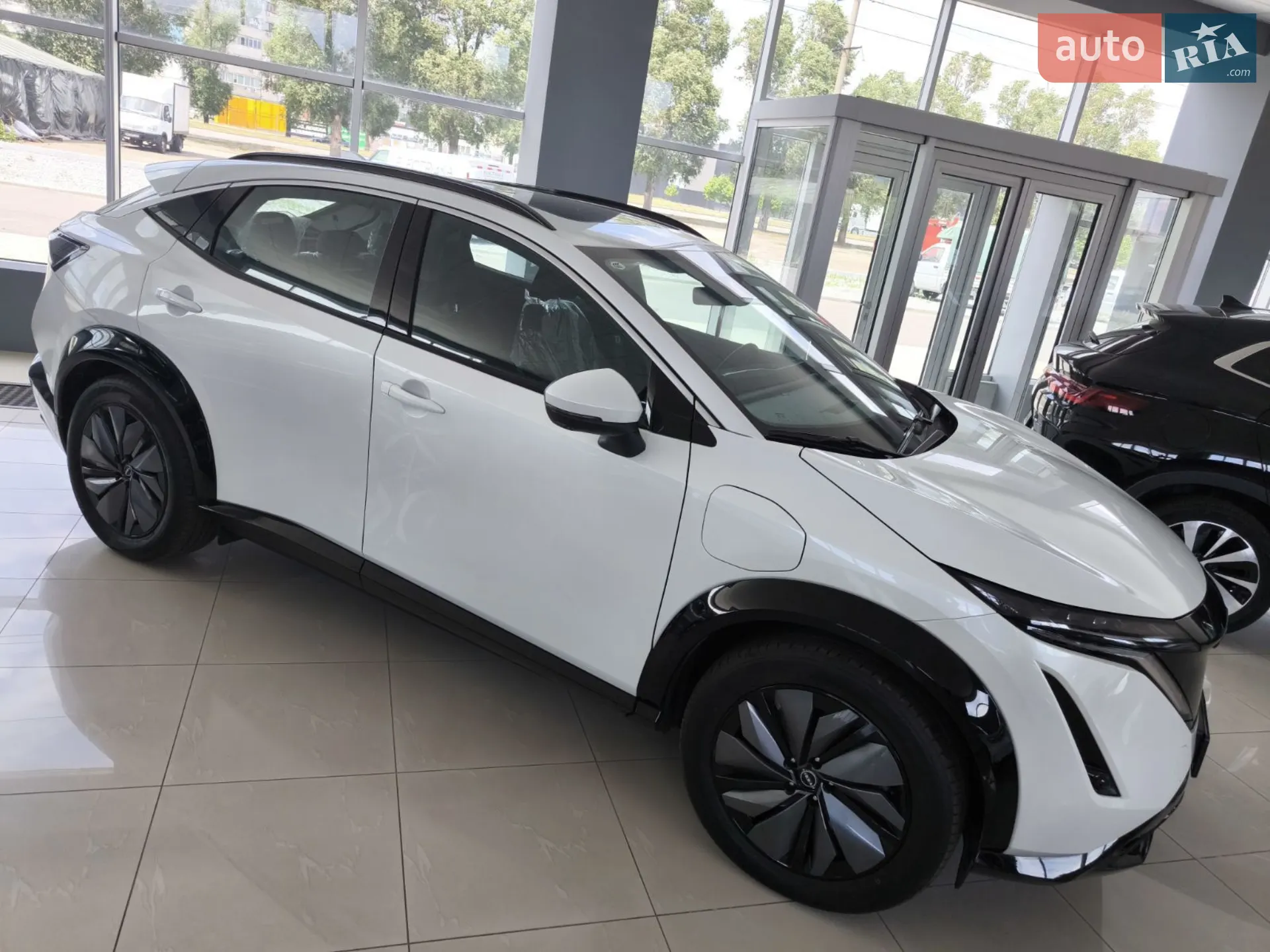 Nissan Ariya, 2022