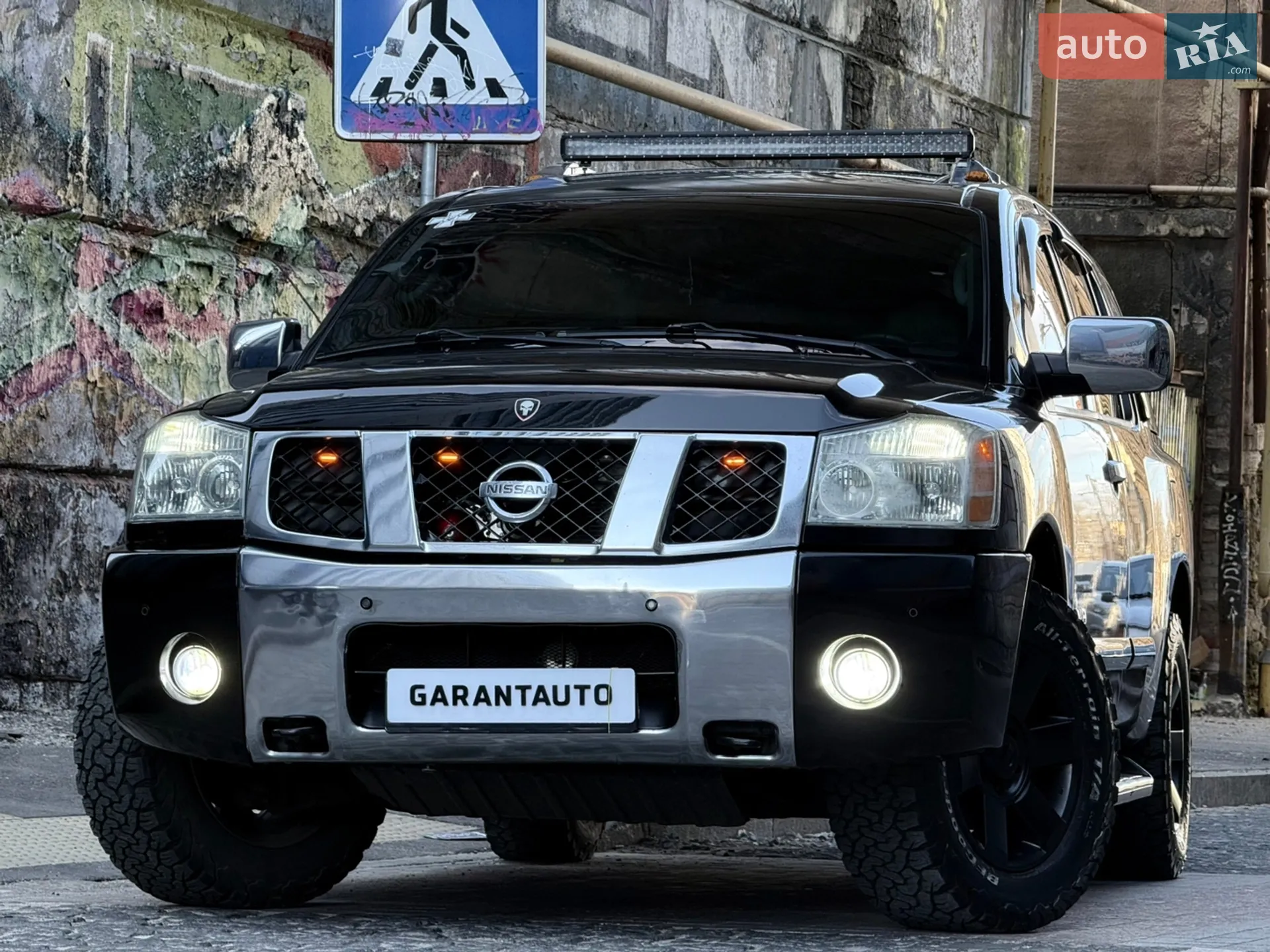 Nissan Armada, 2006