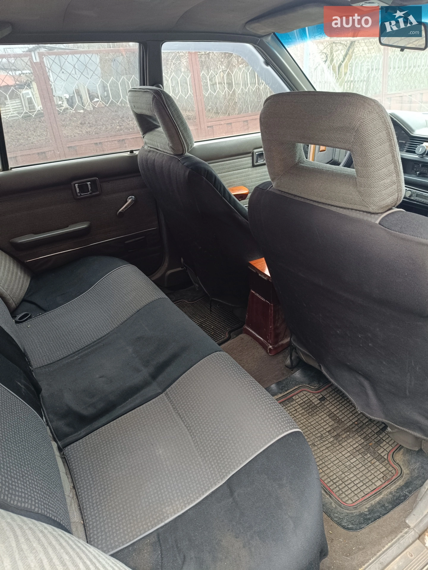 Nissan Bluebird, 1987