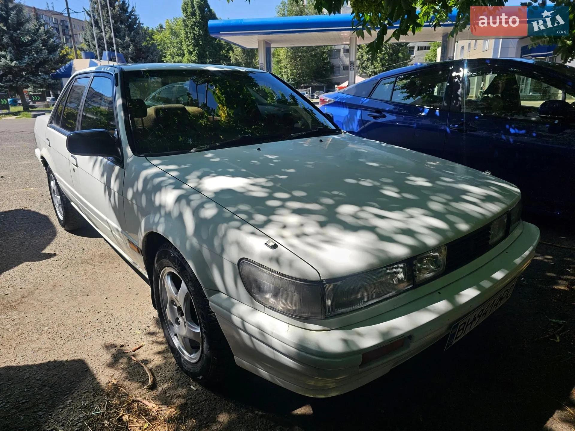 Nissan Bluebird, 1989