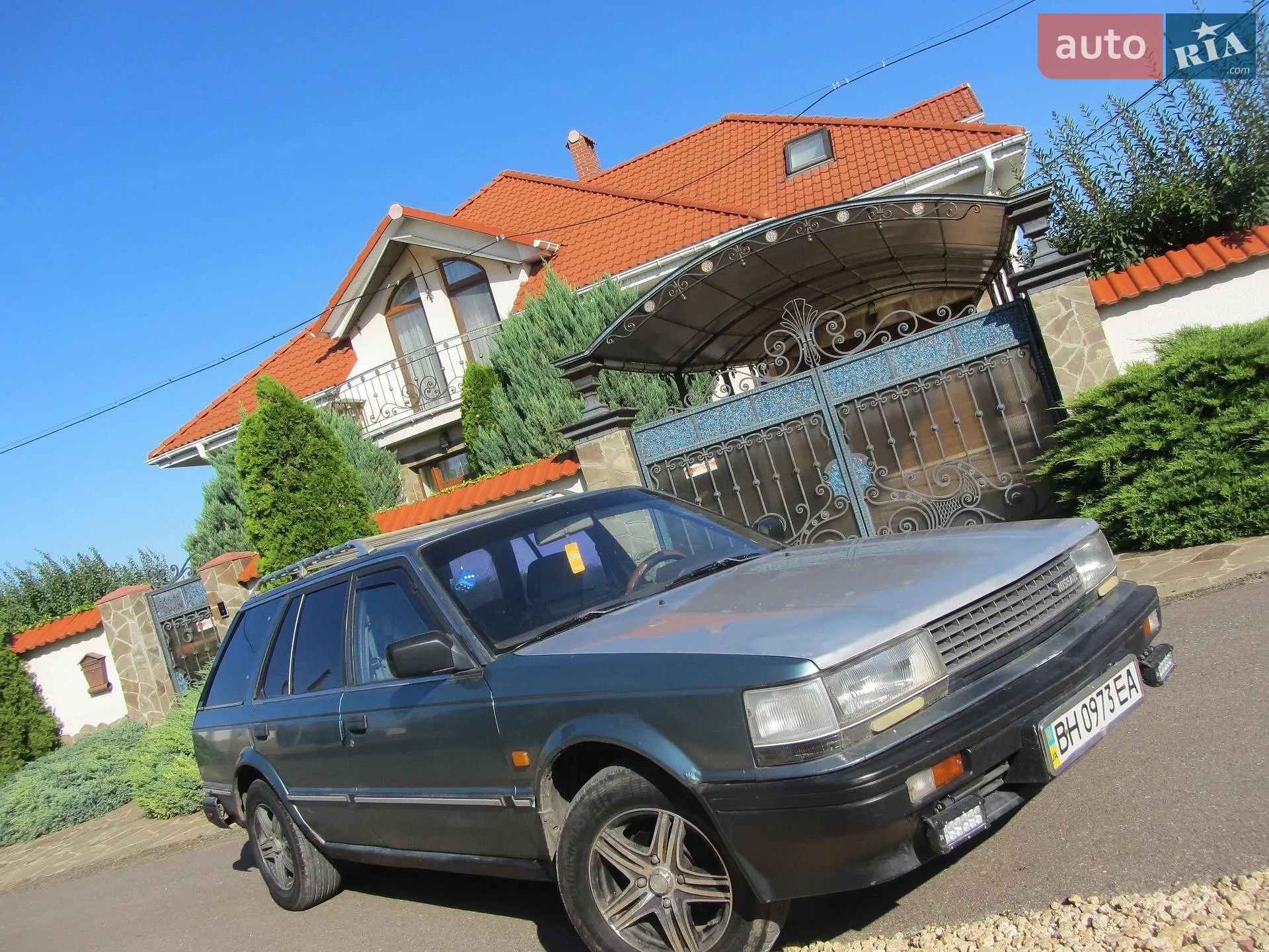 Nissan Bluebird, 1987