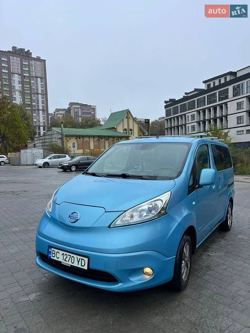 Nissan e-NV200, 2015