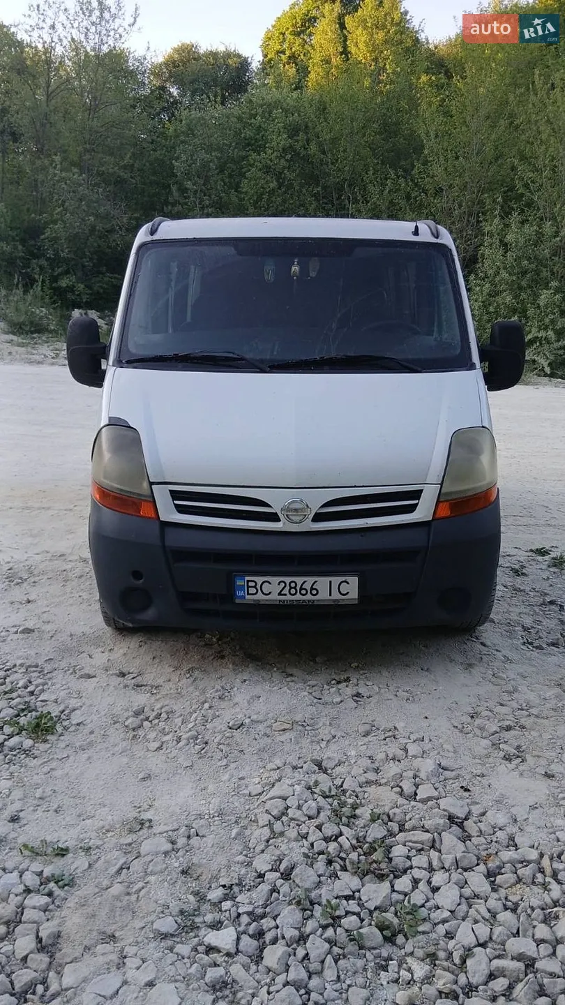 Nissan Interstar, 2005