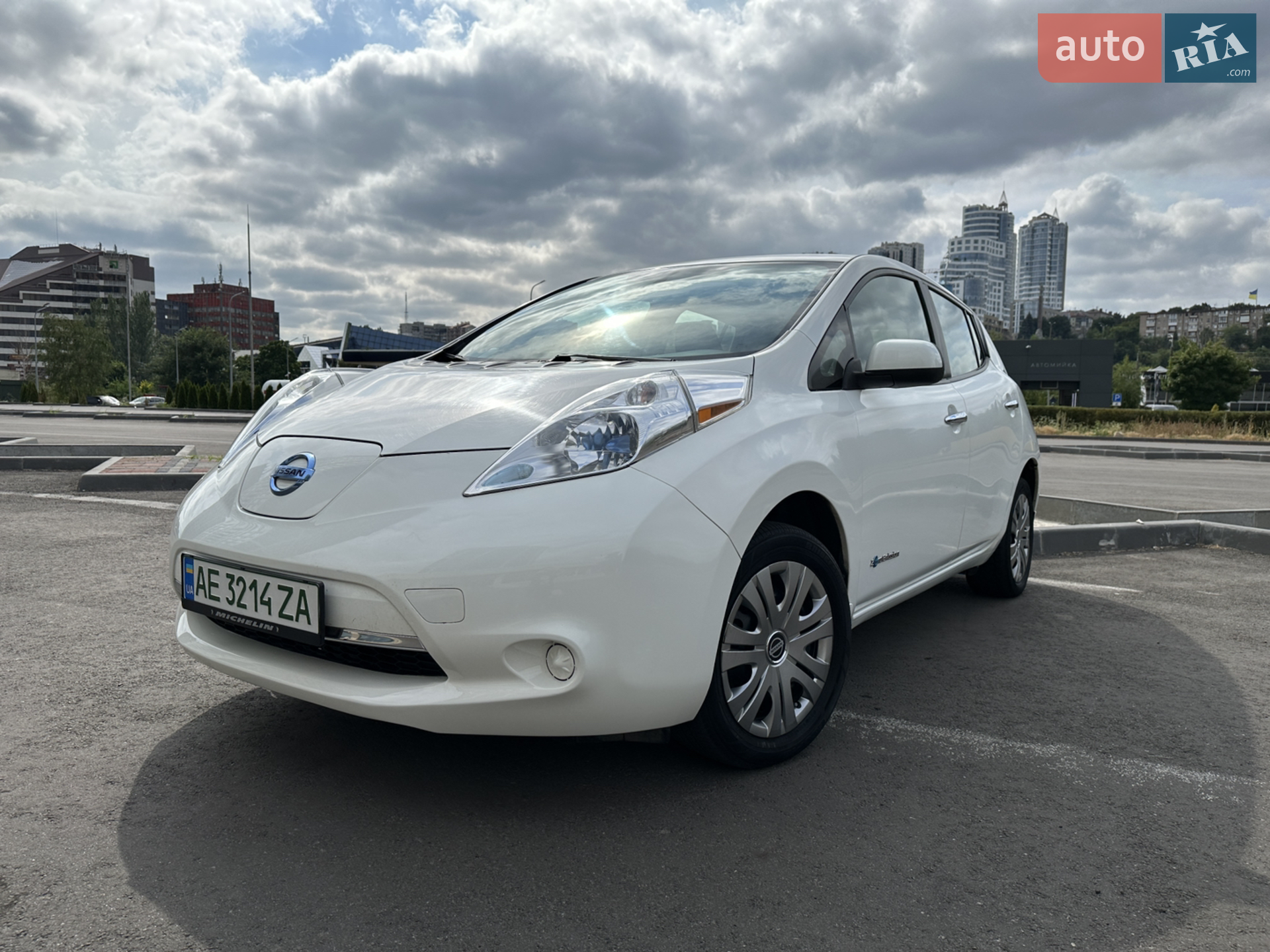 Nissan Leaf, 2013