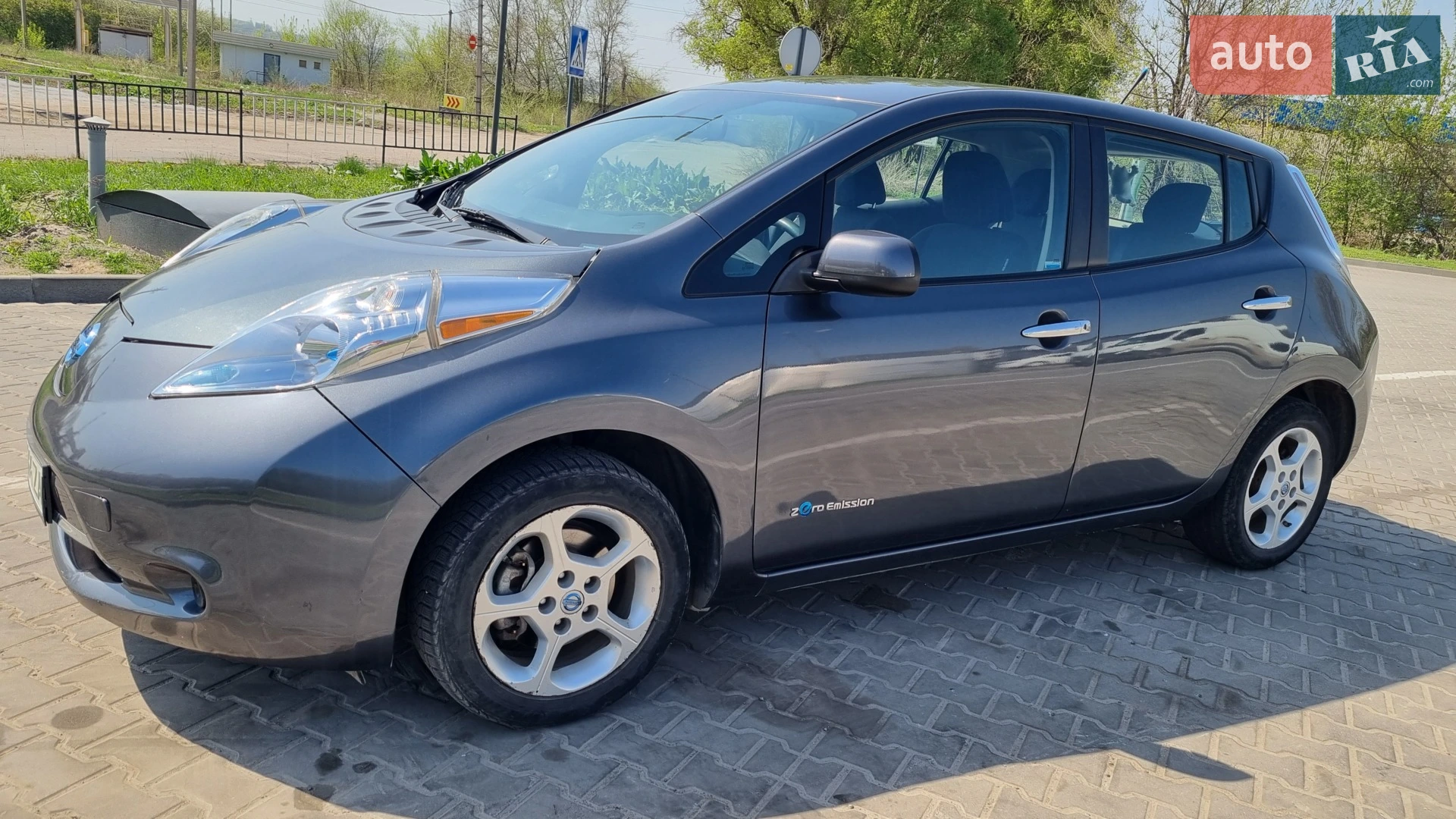 Nissan Leaf, 2013