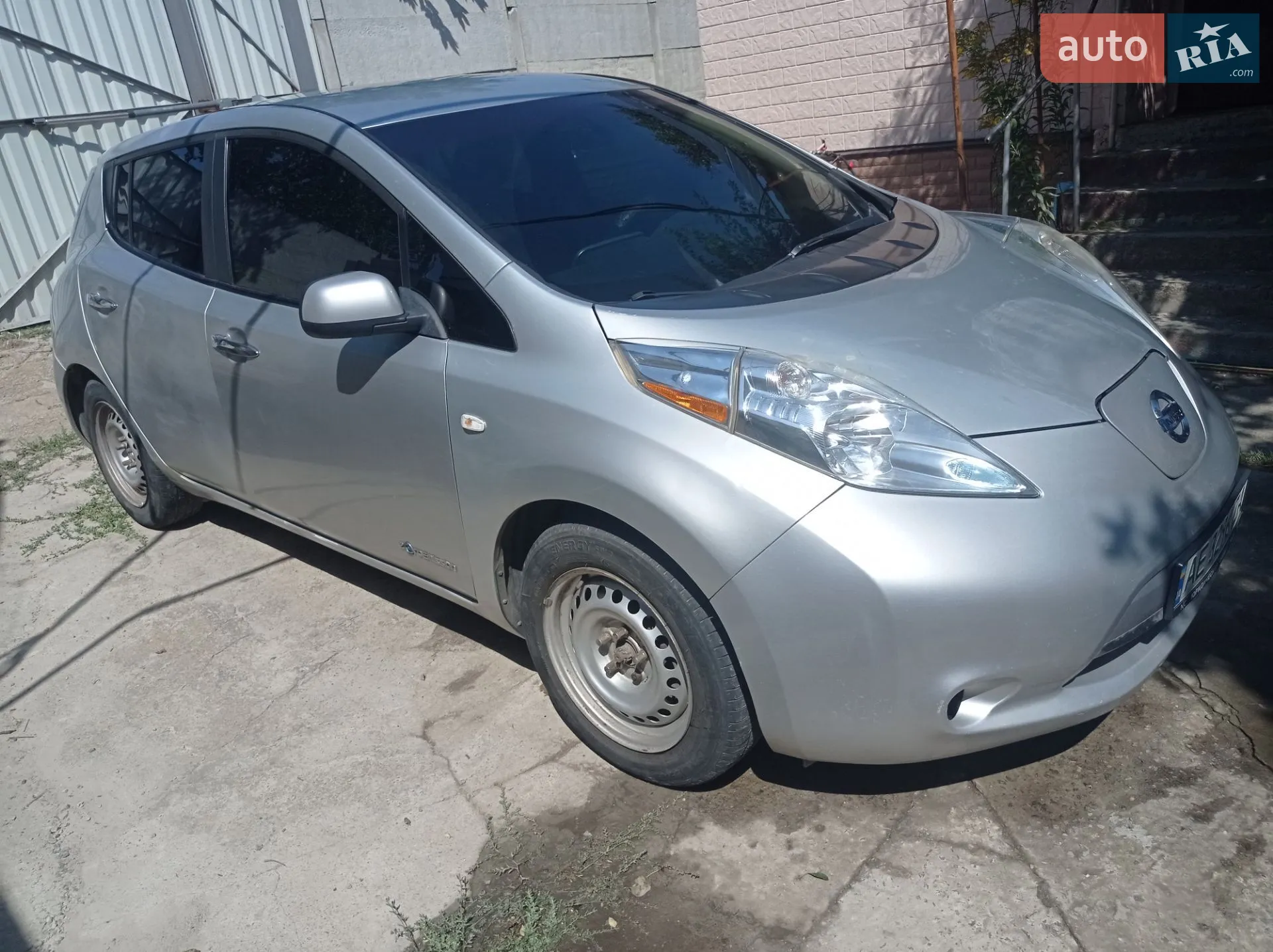 Nissan Leaf, 2014
