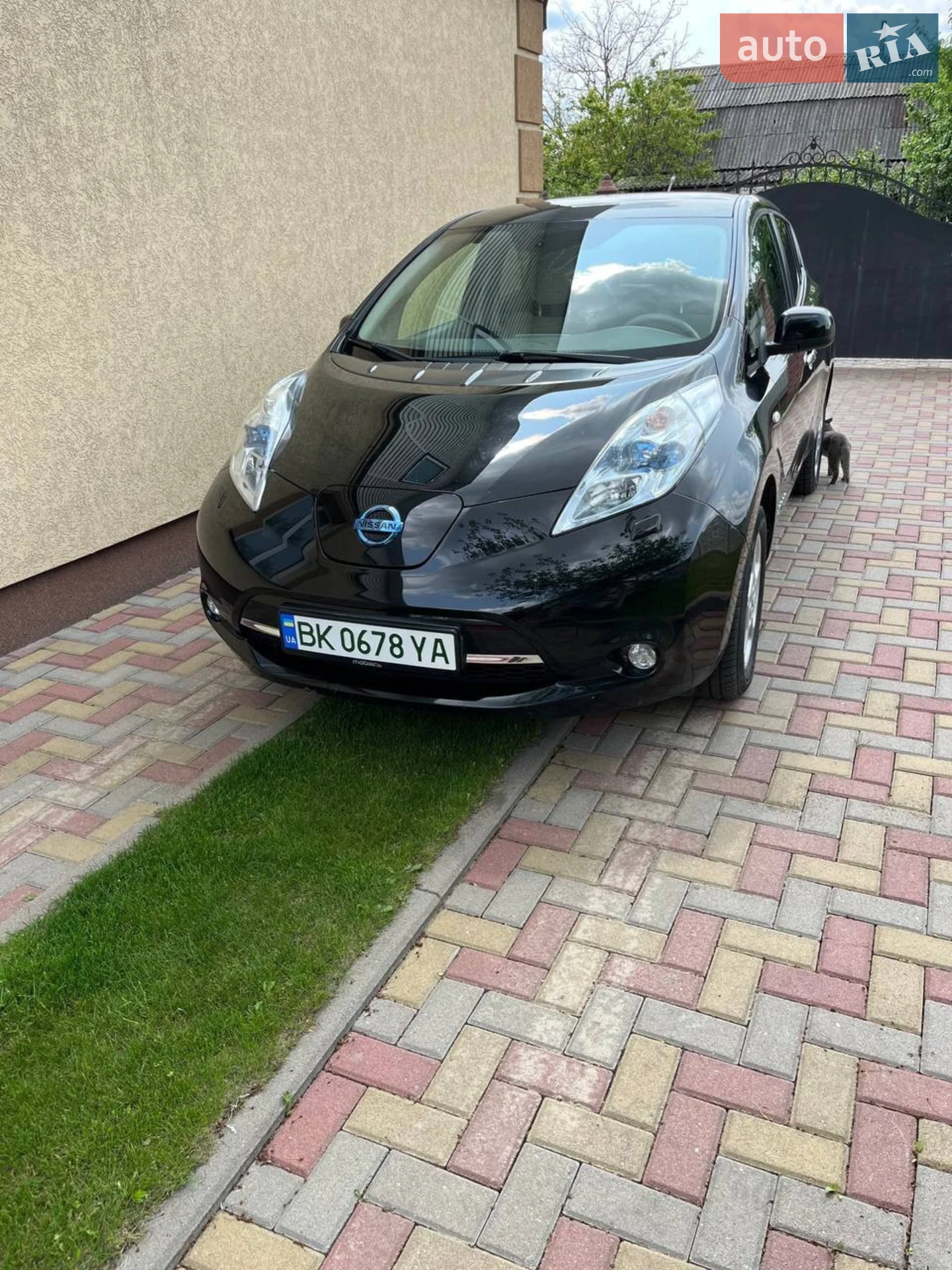 Nissan Leaf, 2012