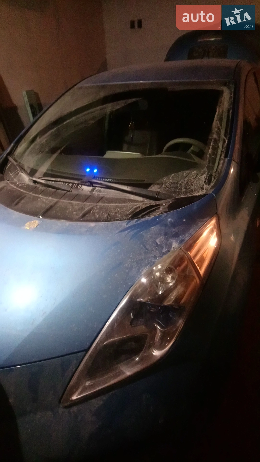 Nissan Leaf, 2011