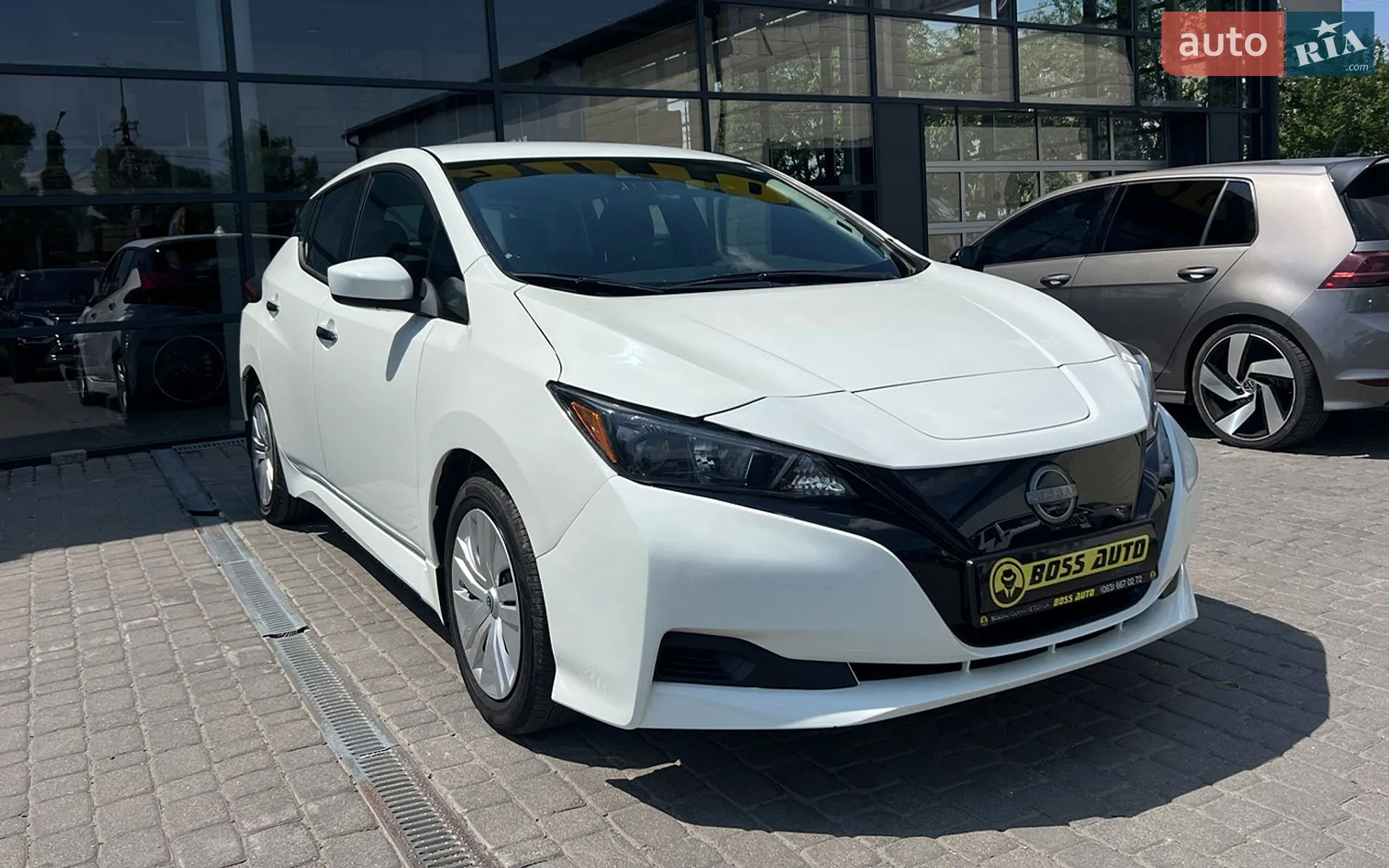 Nissan Leaf, 2023