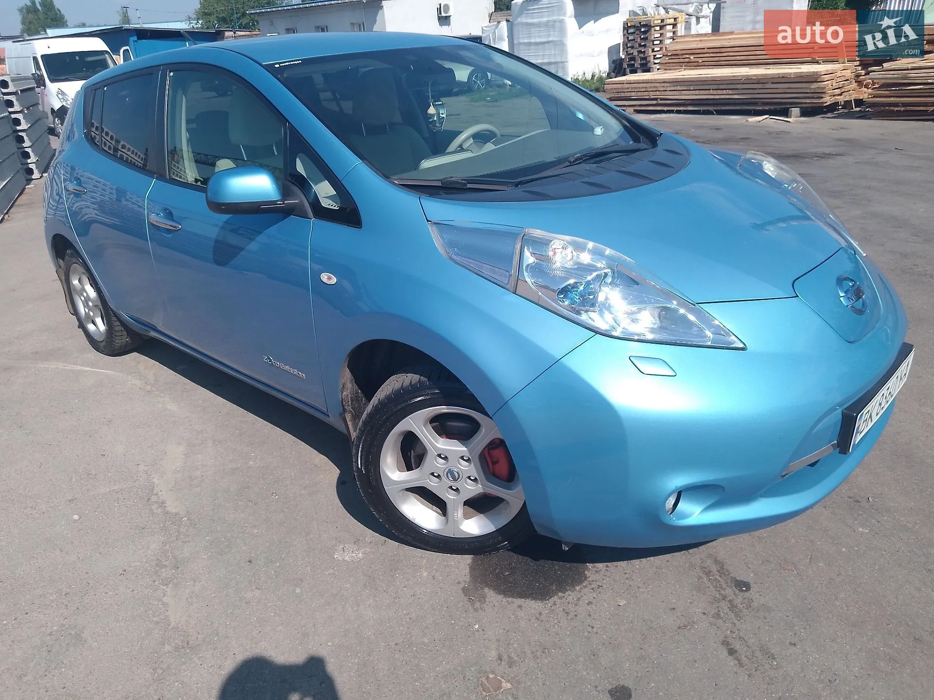 Nissan Leaf, 2012