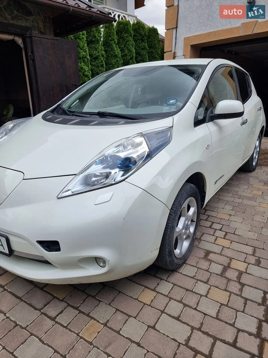 Nissan Leaf, 2012