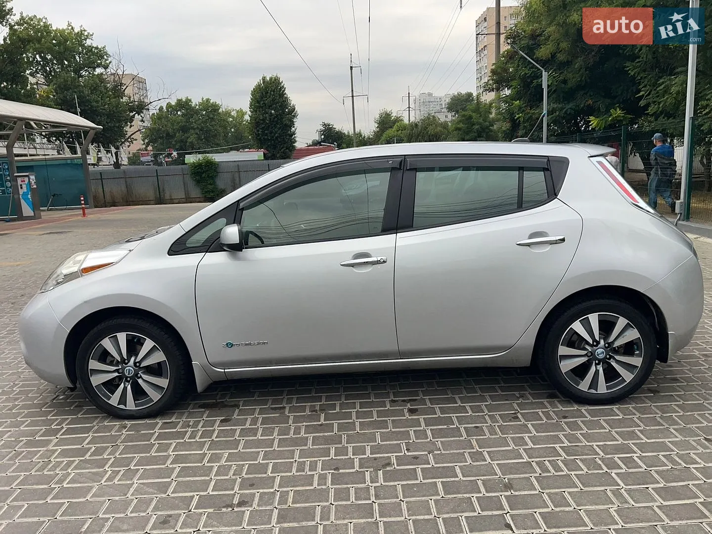 Nissan Leaf, 2013