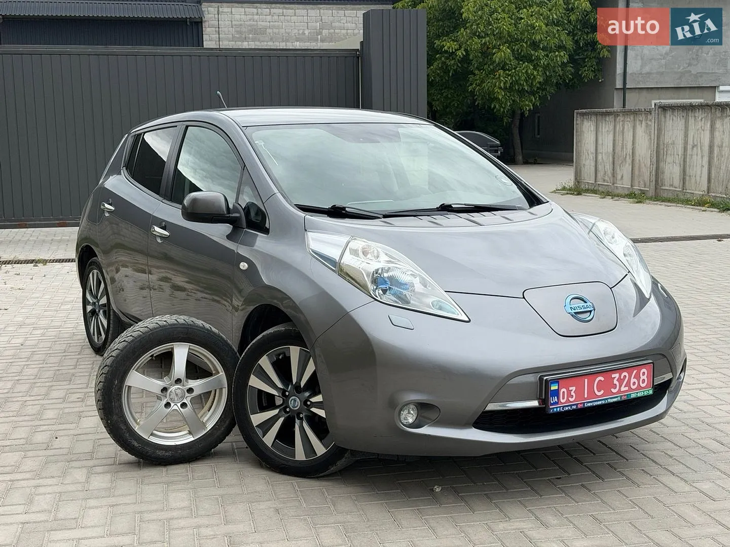 Nissan Leaf, 2013