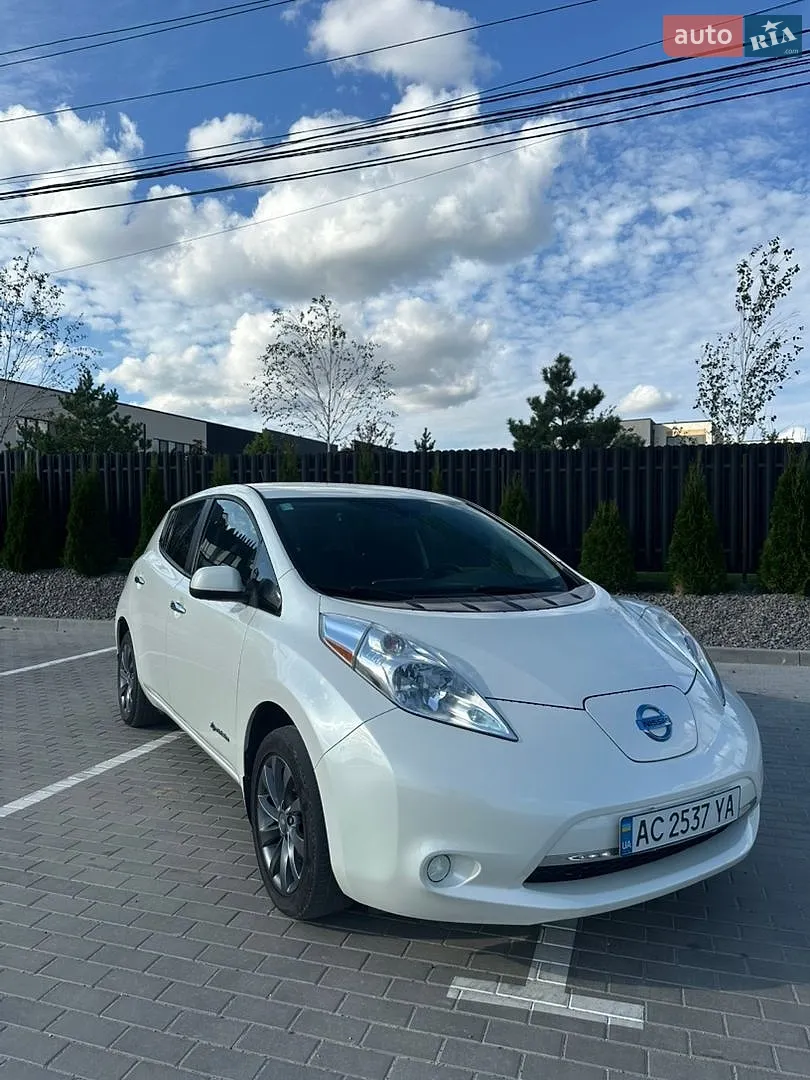 Nissan Leaf, 2015