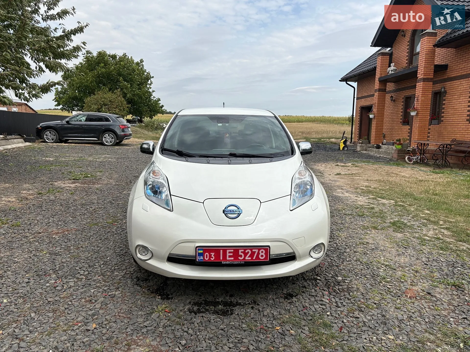 Nissan Leaf, 2014