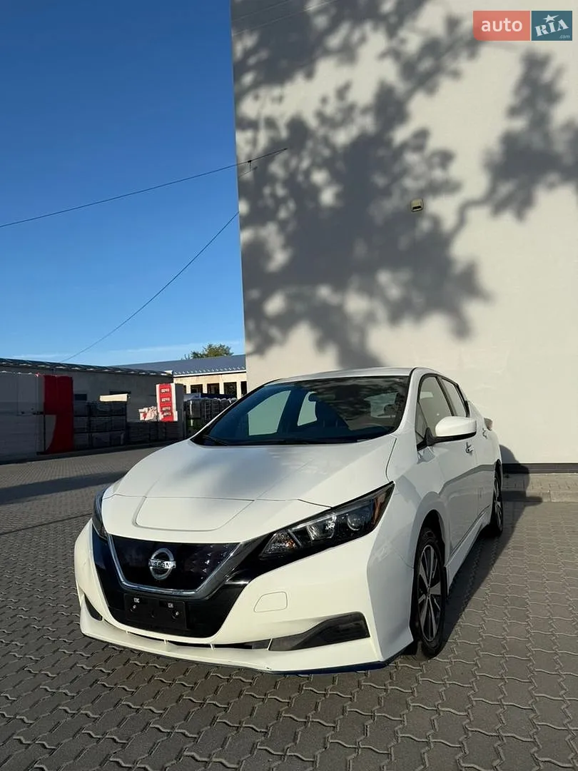 Nissan Leaf, 2022