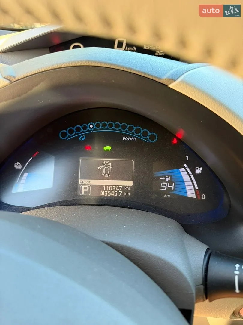 Nissan Leaf, 2012