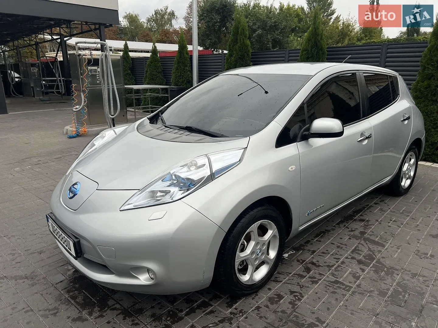 Nissan Leaf, 2012